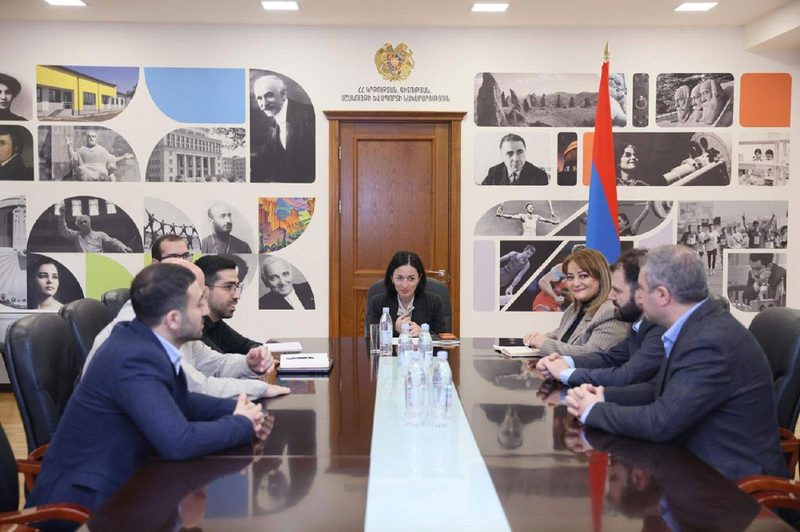 Общество. Фото: escs.gov.am, обрезано