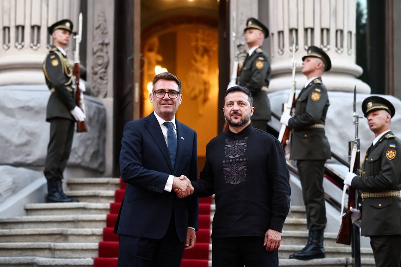 Աշխարհ․ Լուսանկարը՝ The Independent, կտրված